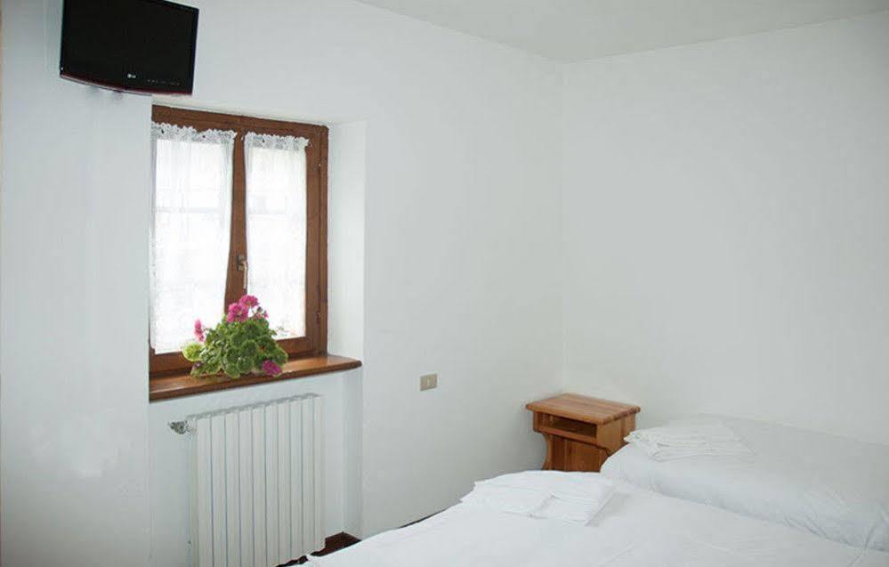 Casa Vacanze Ca' De Val Campodolcino Εξωτερικό φωτογραφία